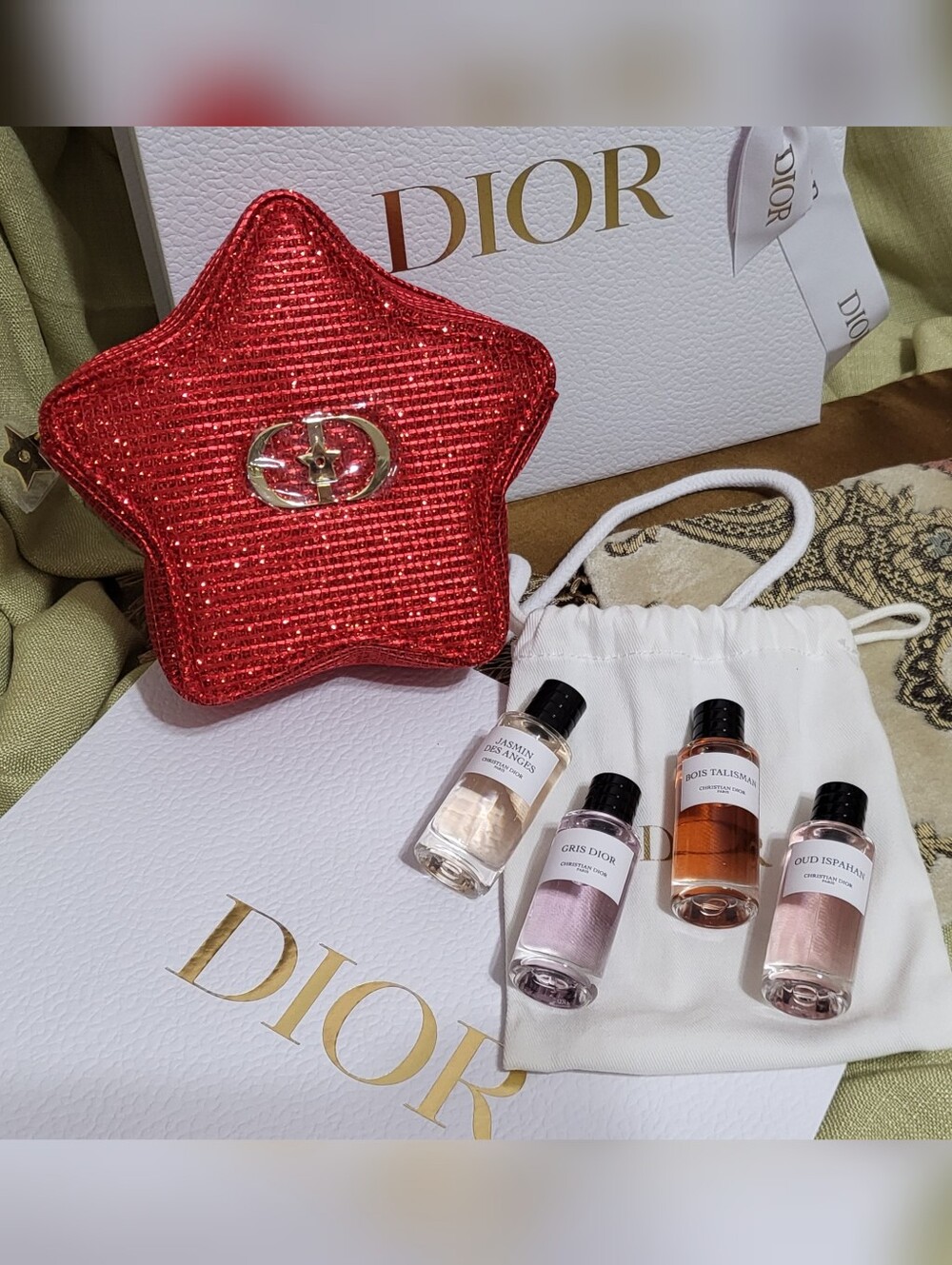 DIOR 4pc + Red Star Mini Bag Privee Collection 0.34 oz - Picture 2 of 3